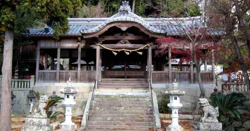 日吉神社拝殿