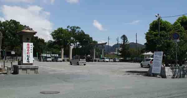 大石神社駐車場の写真